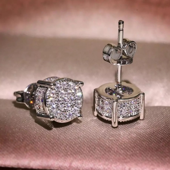 925 sterling silver Rhinestone Stud Earrings - Picture 3 of 4